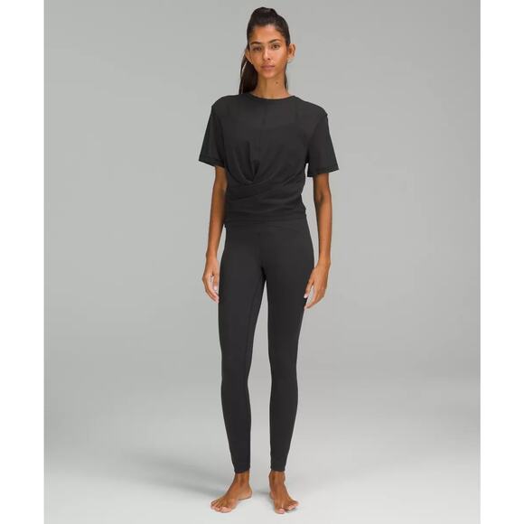 Lululemon Lightweight Mesh Reversible Yoga T-Shirt - 6 - Picture 4 of 4